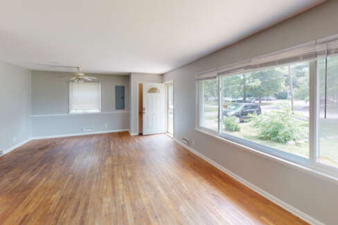 1312-W-Beechwood-out-Unfurnished (3)