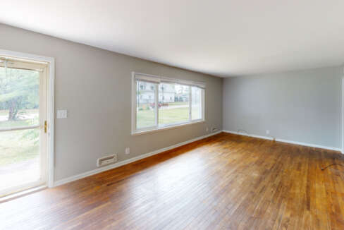 1312-W-Beechwood-out-Unfurnished (4)