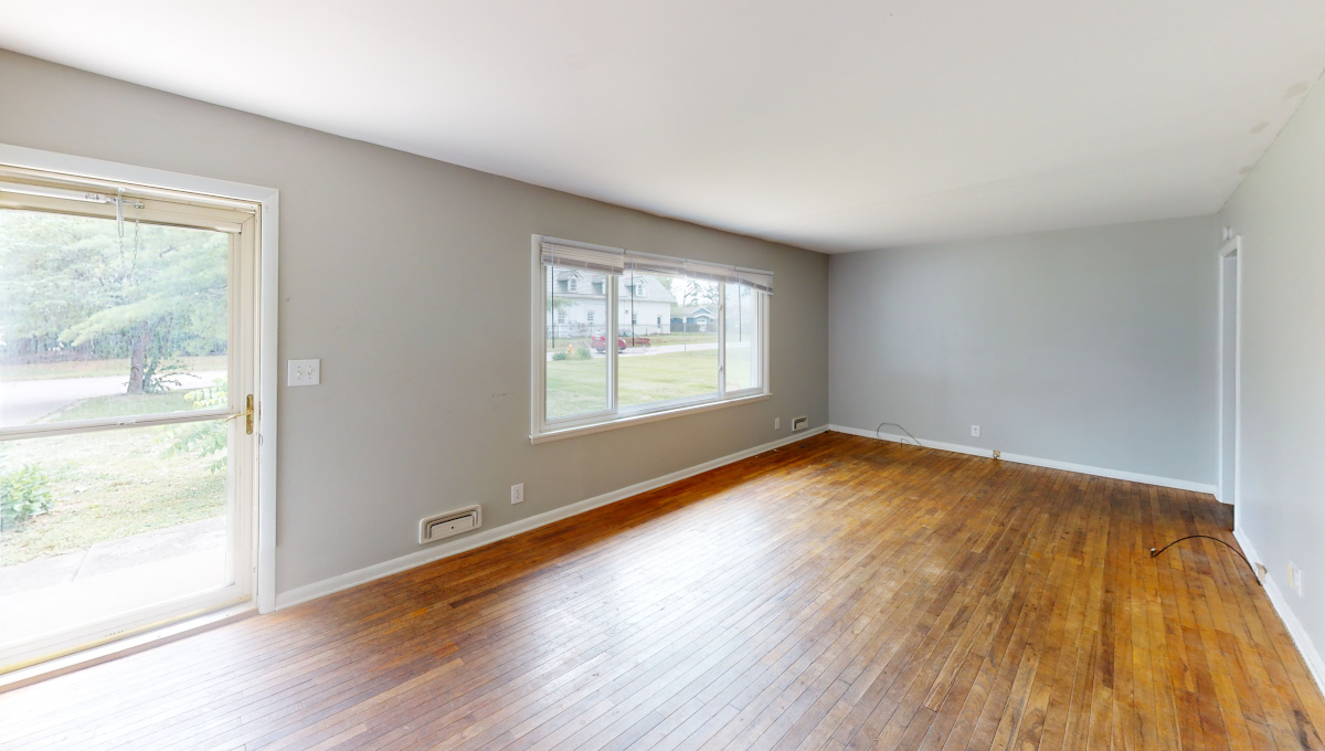 1312-W-Beechwood-out-Unfurnished (4)